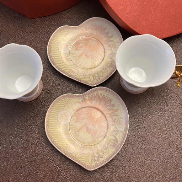 D’Lusso Tea Set for Two - Picture 3 of 4